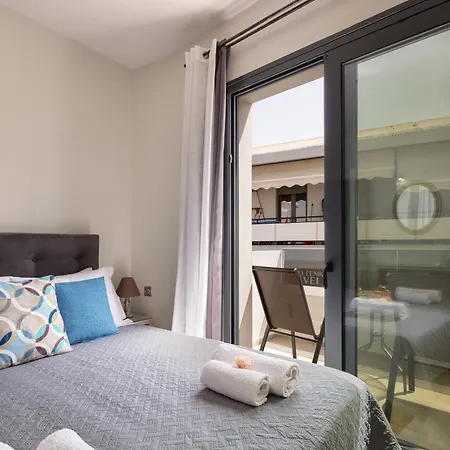 Nick And Helen Appartement *