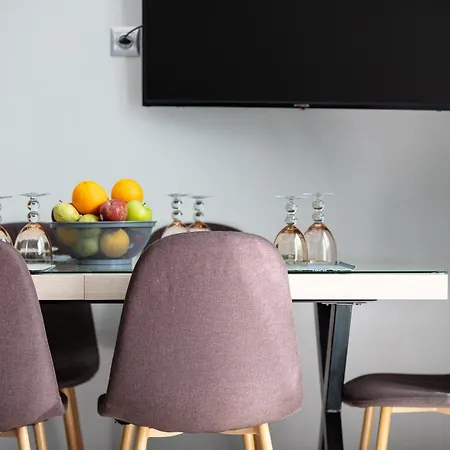 Nick And Helen Apartman