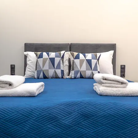 Nick And Helen * Réthimno