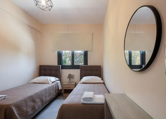 Apartment Nick And Helen *